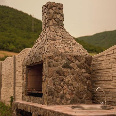 Cabana Varad Coronini Moldova Veche Exteriér fotografie
