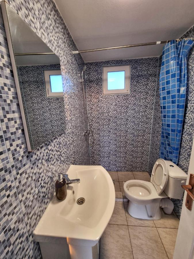Cabana Varad Coronini Moldova Veche Exteriér fotografie