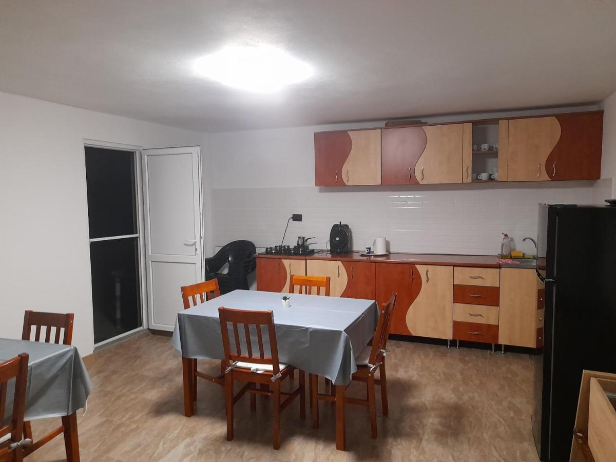 Cabana Varad Coronini Moldova Veche Exteriér fotografie
