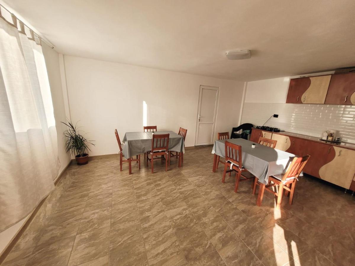 Cabana Varad Coronini Moldova Veche Exteriér fotografie